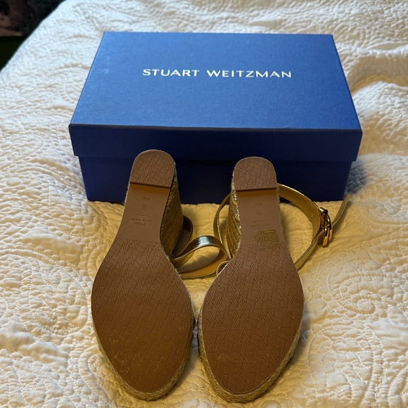Stuart Weitzman Shimmering Gold Wedge Sandals - Picture 6 of 6